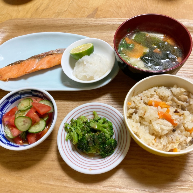 今日のおうち献立（10/15）鮭の塩焼き