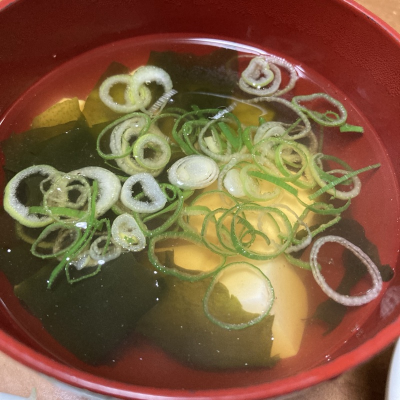 豆腐とわかめのスープ