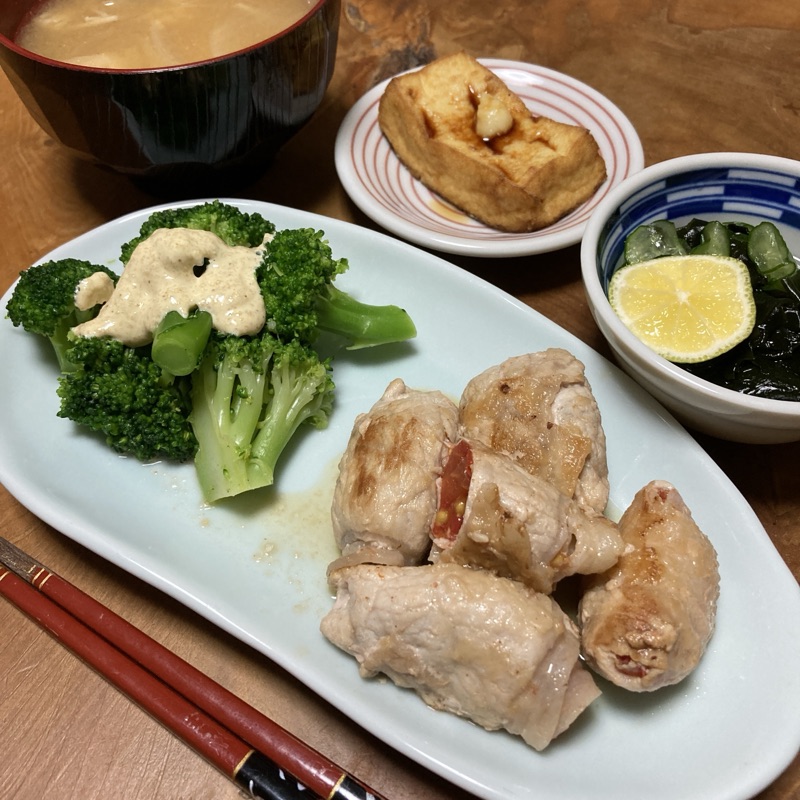 トマトの豚巻きの献立