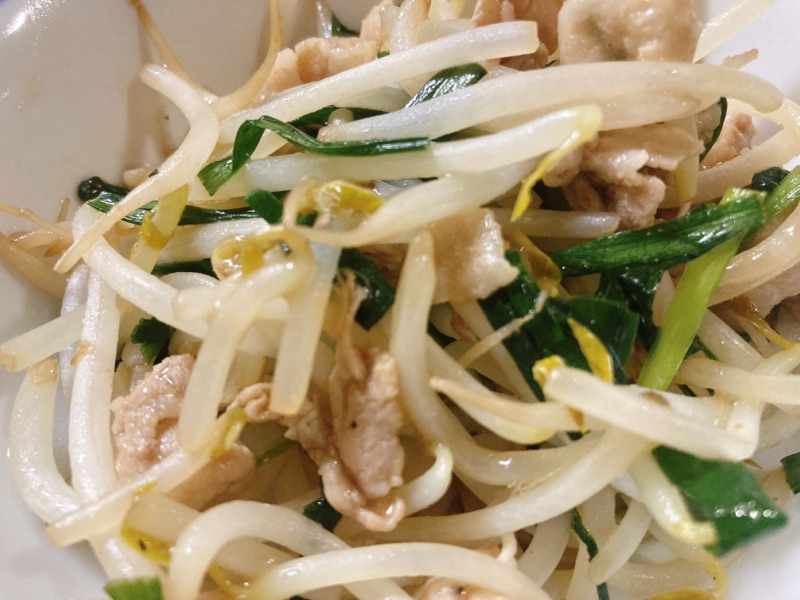 もやし炒めのアップの写真